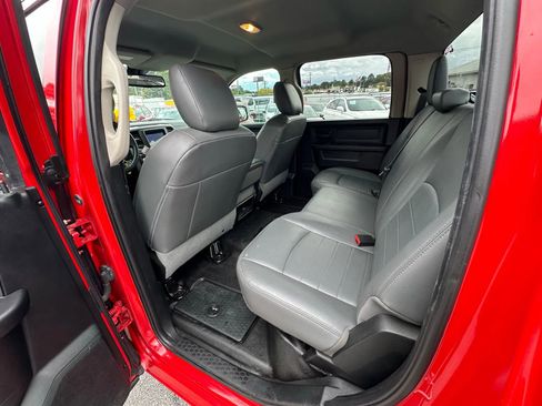 Used 2018 RAM 1500 Tradesman image 19
