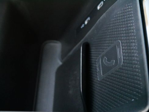 Certified 2023 Volkswagen ID.4 Pro S AWD/4WD image 30