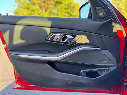 Used 2023 BMW M340i RWD image 24