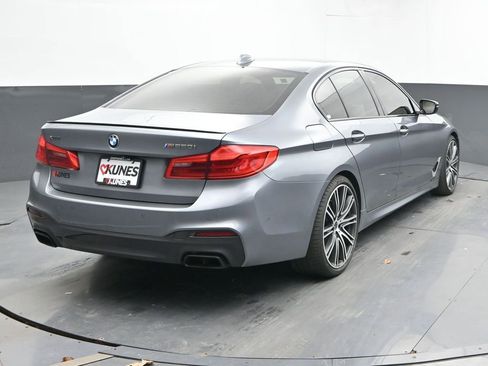 Used 2018 BMW M550i xDrive image 9