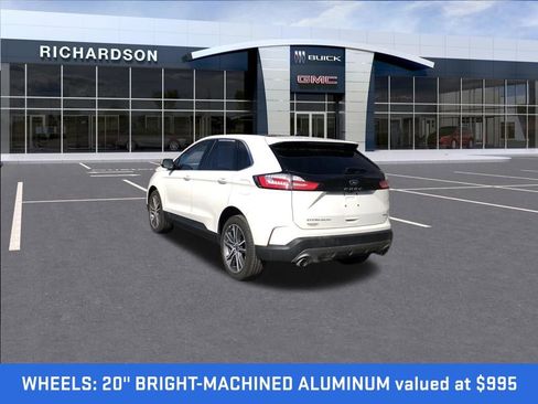 Used 2022 Ford Edge Titanium AWD/4WD image 3