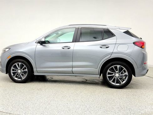 Used 2023 Buick Encore GX Select w/ Sport Touring Package AWD/4WD image 8