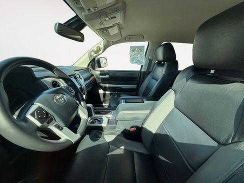 Certified 2020 Toyota Tundra Limited w/ Limited Premium Package image 9