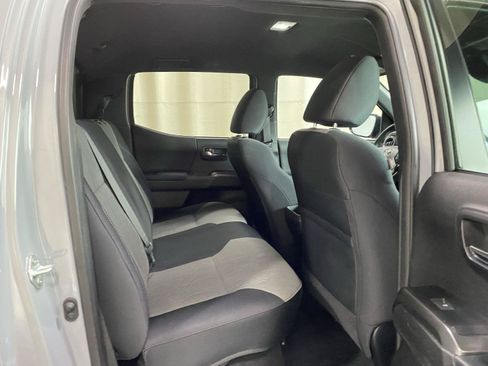 Used 2021 Toyota Tacoma TRD Sport w/ Advanced Technology Package RWD image 11