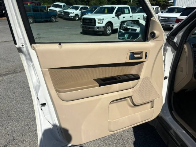 Used 2012 Ford Escape Limited AWD/4WD image 18
