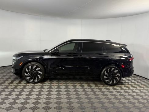 Used 2025 Lincoln Nautilus Black Label w/ Jet Appearance Package AWD/4WD image 11