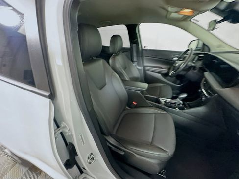 Used 2025 Buick Encore GX Preferred image 29