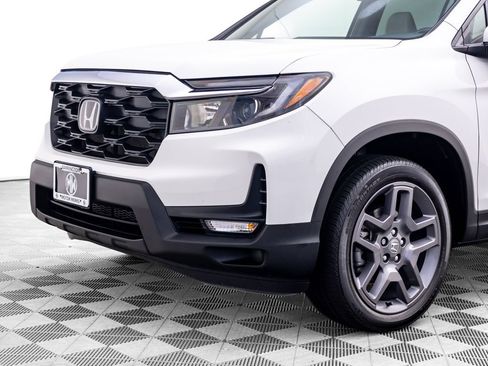 Certified 2023 Honda Passport EX-L image 36
