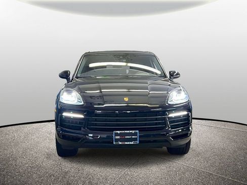 Used 2023 Porsche Cayenne Platinum Edition AWD/4WD image 17