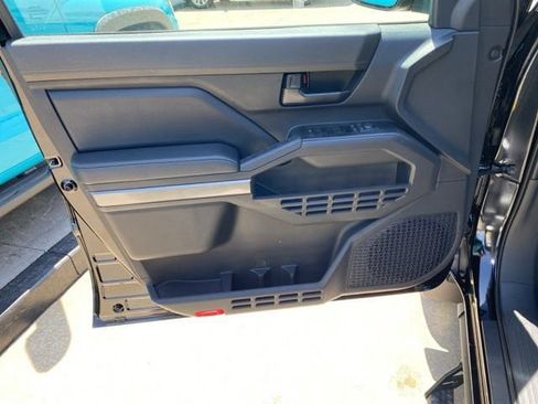 New 2026 Toyota Tacoma SR5 AWD/4WD image 15