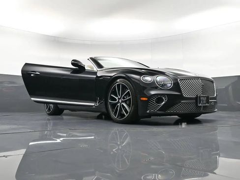 Certified 2023 Bentley Continental GT V8 AWD/4WD image 40
