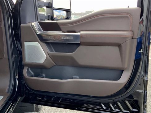 Used 2024 Ford F250 King Ranch w/ Chrome Package image 23