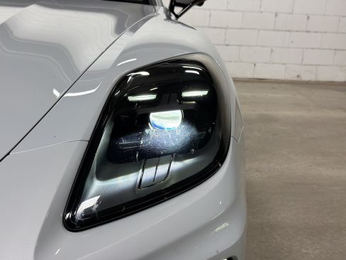 Used 2026 Porsche Panamera 4 AWD/4WD image 10