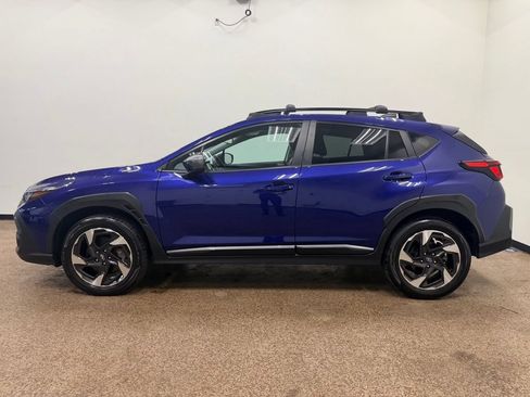 Used 2024 Subaru Crosstrek 2.5i Limited AWD/4WD image 2