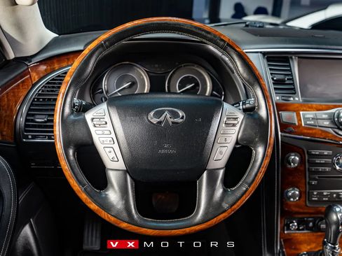 Used 2017 INFINITI QX80 4WD w/ Deluxe Technology Package image 28
