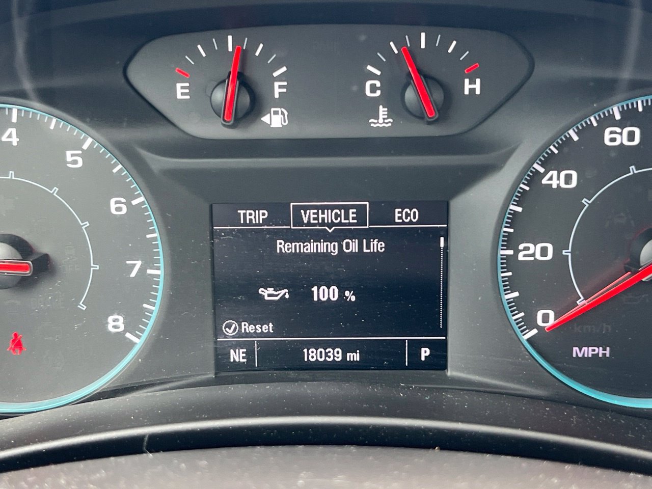 Used 2024 Chevrolet Equinox LS FWD image 17