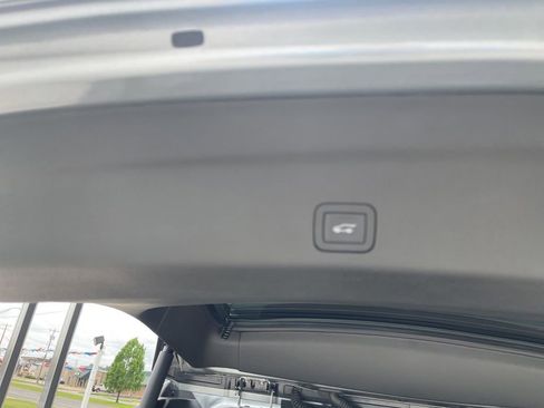 New 2026 GMC Yukon AT4 w/ AT4 Premium Plus Package AWD/4WD image 32