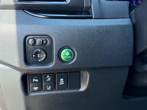 Used 2023 Honda Passport Elite image 16