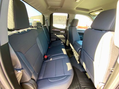 New 2026 GMC Sierra 1500 Elevation image 32