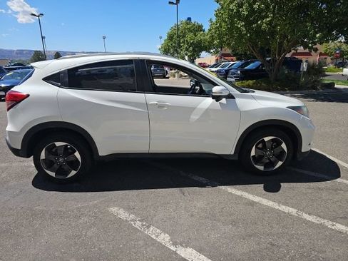 Used 2018 Honda HR-V EX-L image 4