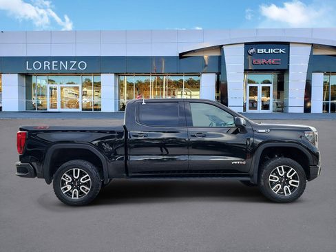 Used 2024 GMC Sierra 1500 AT4 w/ AT4 Premium Package AWD/4WD image 4