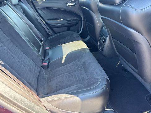 Used 2022 Dodge Charger Scat Pack w/ Daytona Edition Group image 16