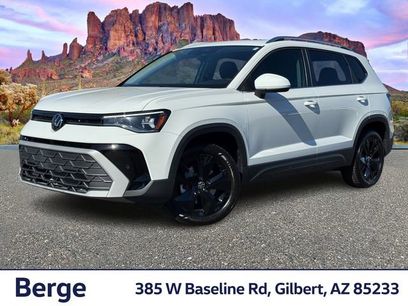 New 2025 Volkswagen Taos SE