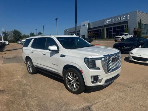 Used 2022 GMC Yukon Denali AWD/4WD image 11