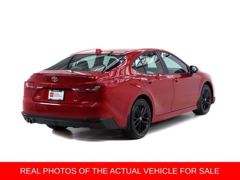 Used 2025 Toyota Camry SE w/ Convenience Package AWD/4WD image 2