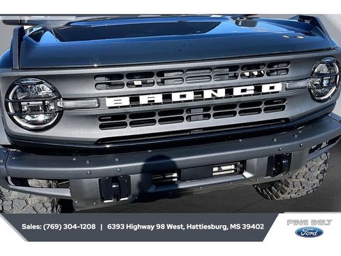 Used 2024 Ford Bronco Black Diamond w/ Sasquatch Package AWD/4WD image 22