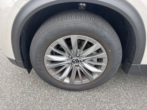 Used 2025 MAZDA CX-90 3.3 Turbo w/ Preferred Package AWD/4WD image 11