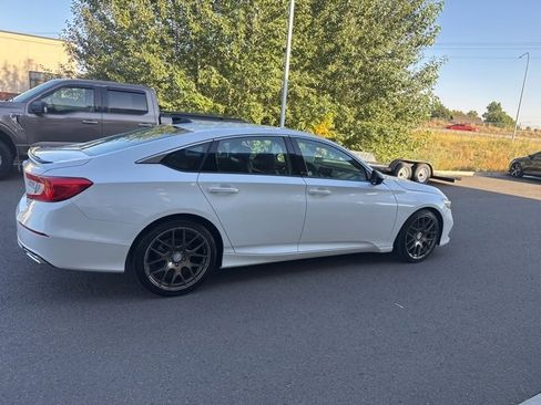 Used 2022 Honda Accord Sport image 5
