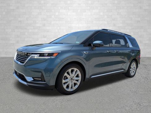 Used 2022 Kia Carnival SX FWD image 5