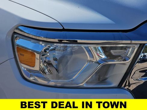 Used 2020 RAM 1500 Tradesman AWD/4WD image 32