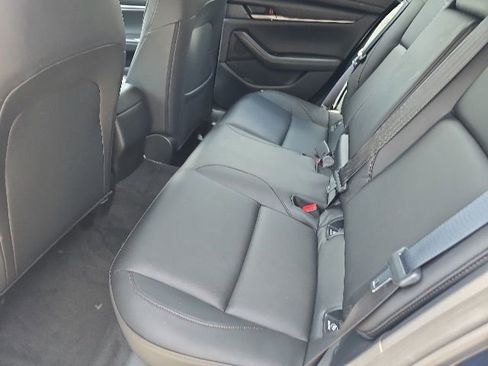 Used 2023 MAZDA MAZDA3 s FWD image 13