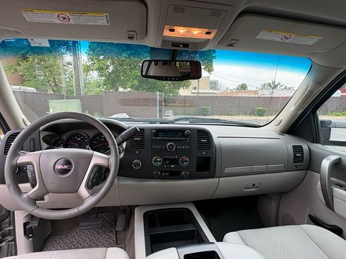 Used 2013 GMC Sierra 2500 SLE w/ SLE Preferred Package AWD/4WD image 34
