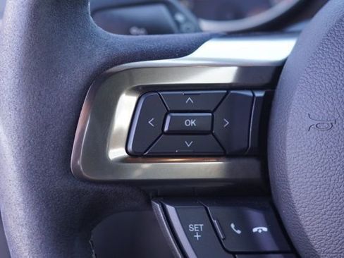 Used 2016 Ford Mustang Shelby GT350 w/ Technology Package image 22