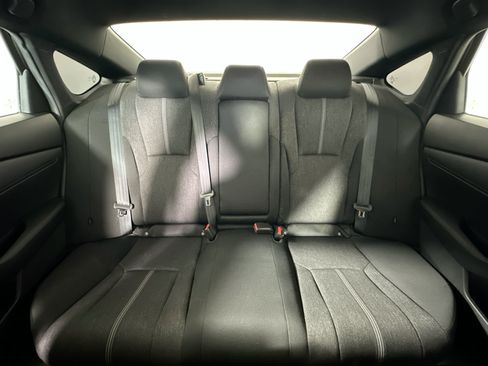 Used 2025 Honda Accord Sport image 30