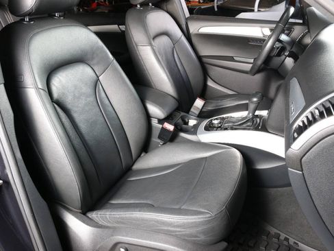 Used 2012 Audi Q5 3.2 Prestige AWD/4WD image 32