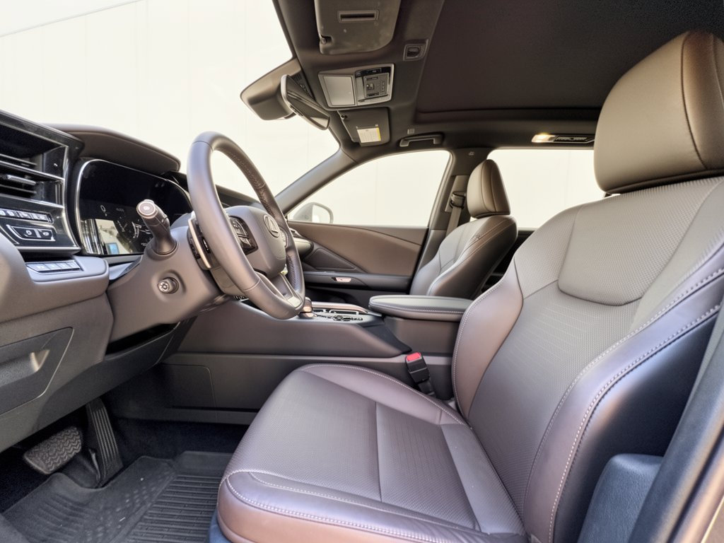 Used 2024 Lexus TX 350 FWD w/ Technology Package image 5