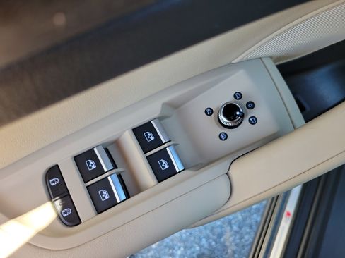 Used 2024 Audi Q5 2.0T Premium Plus image 18