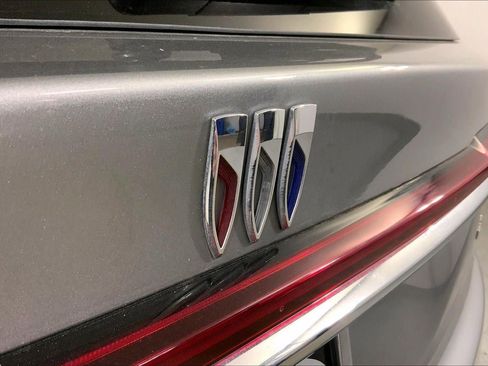 Used 2025 Buick Enclave Preferred image 30