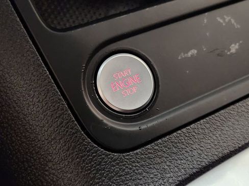 Used 2016 Volkswagen Tiguan SE FWD image 21