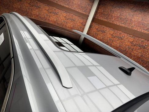 Used 2021 Volkswagen Atlas Cross Sport SEL Premium image 25