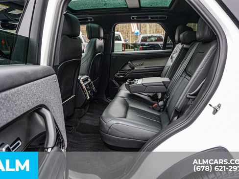 Used 2024 Land Rover Range Rover Sport SE image 21