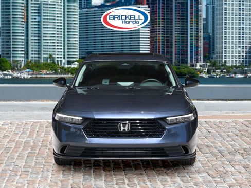 Used 2025 Honda Accord SE image 2