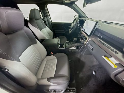 New 2026 Toyota Tacoma TRD Off-Road image 25