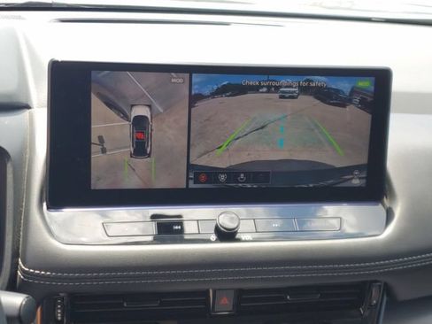 Used 2026 Nissan Rogue SL FWD image 25