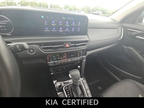 Certified 2024 Kia Seltos EX AWD/4WD image 21
