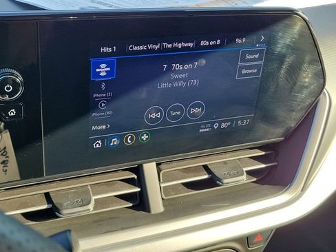 Certified 2025 Chevrolet Trax RS w/ Driver Confidence Package image 24